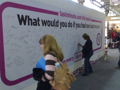 Lastminute.com-interactive-board-400×300 Lastminute.com-interactive-board-400x300